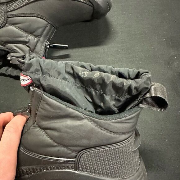 Hunter Black Intrepid Ankle Zip Snow Boots 6 - Picture 6 of 8